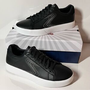 Skechers Eden LX Lined Up Lace-Up Sneakers